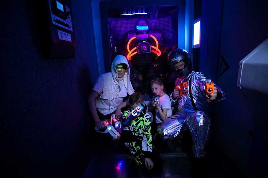 Квест в реальности Фантастический угон от компании Открой дверь Квест в реальности Фантастический угон от компании Открой дверь