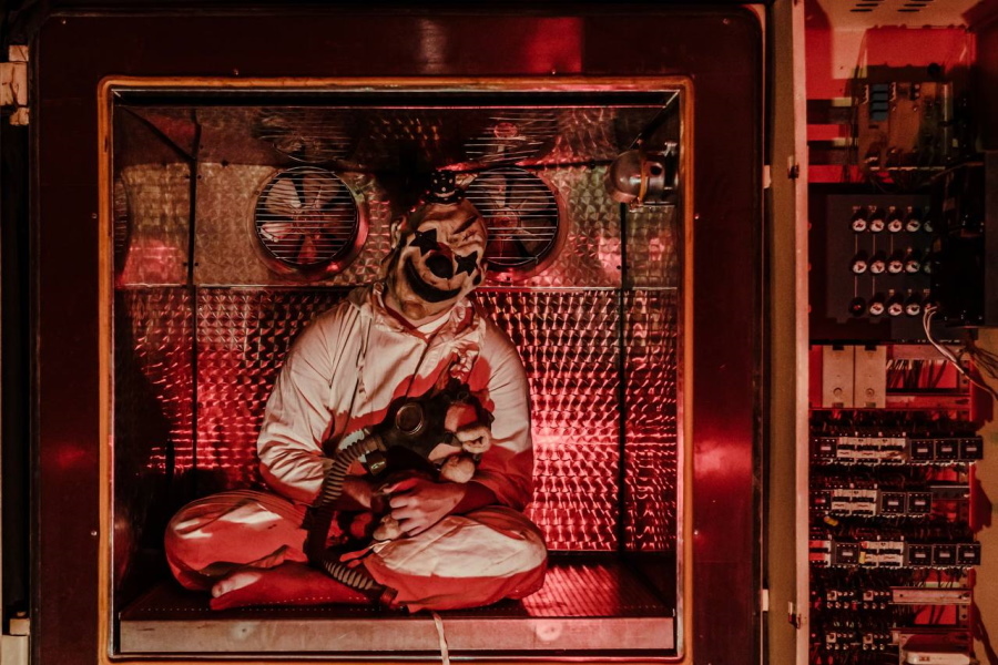 Квест в реальности И гаснет свет от компании Quest Stars Квест в реальности И гаснет свет от компании Quest Stars