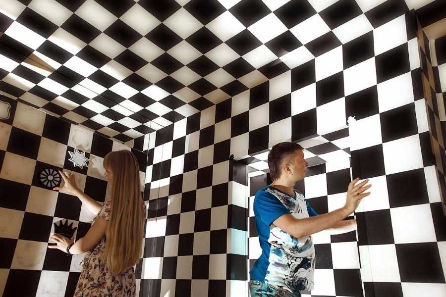 Квест в реальности Тайна Зазеркалья от компании Квестофер Квест в реальности Тайна Зазеркалья от компании Квестофер