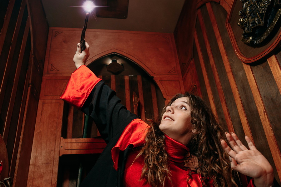 Квест в реальности Гарри и чулан для метел от компании Че за квест Квест в реальности Гарри и чулан для метел от компании Че за квест