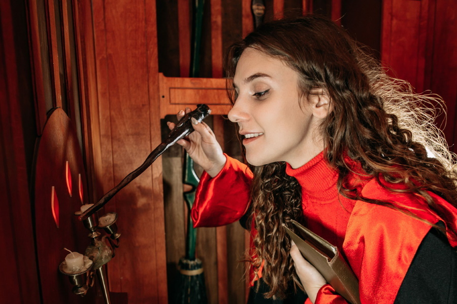 Квест в реальности Гарри и чулан для метел от компании Че за квест Квест в реальности Гарри и чулан для метел от компании Че за квест